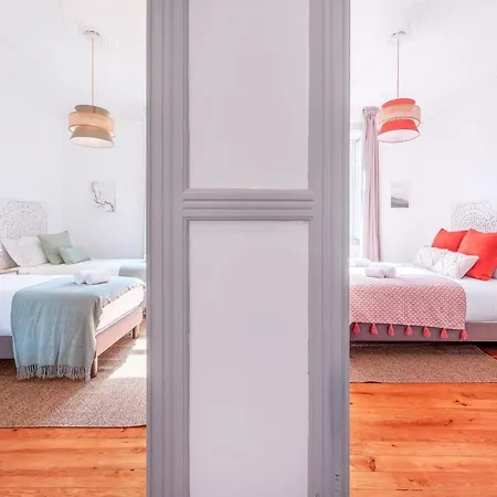 Apartman Portucale ! Deluxe 3 Bedroom In Arroios Lisboa