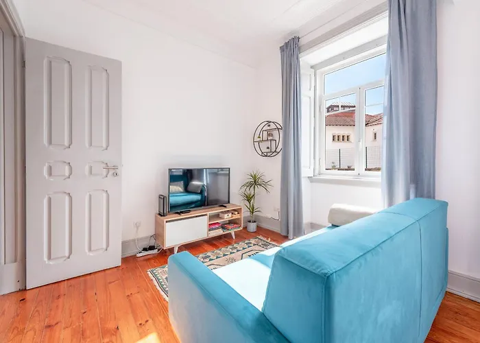 Portucale ! Deluxe 3 Bedroom In Arroios *