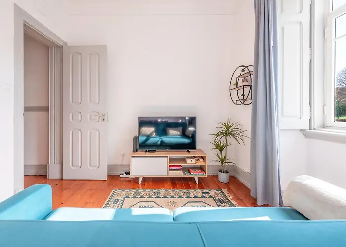 Portucale ! Deluxe 3 Bedroom In Arroios *