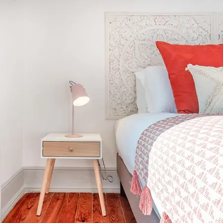 Portucale ! Deluxe 3 Bedroom In Arroios Apartament Lizbona