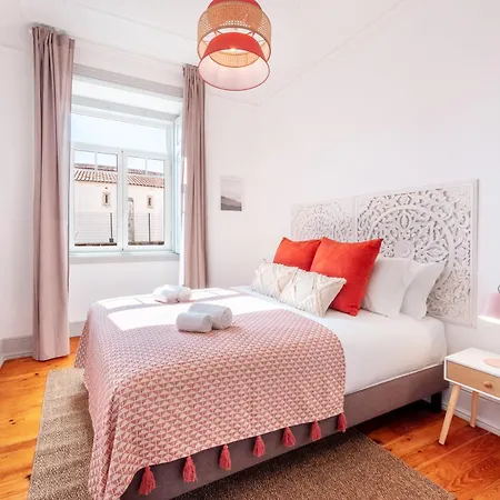 Portucale ! Deluxe 3 Bedroom In Arroios Apartamento